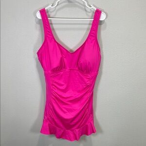 Kenneth Cole Reaction Pink swimsuit ‎ with Ruched Detailing